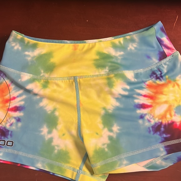 Lightly worn Barbell voodoo shorts - Picture 3 of 4